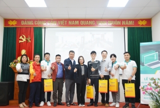 Công ty Cổ phần Keo Dán Đức Anh đưa phần mềm vào quản lý quy trình công việc